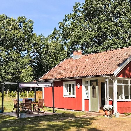 Amazing Home In Faerjestaden With Kitchen Exterior photo
